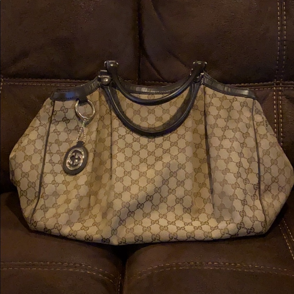 Gucci Sukey Tote GG Canvas